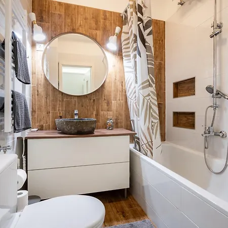 Tiny - Cozy, New, Ac Appartement *