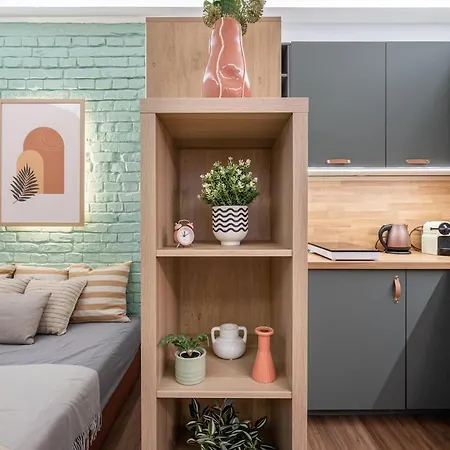 Tiny - Cozy, New, Ac Appartement *